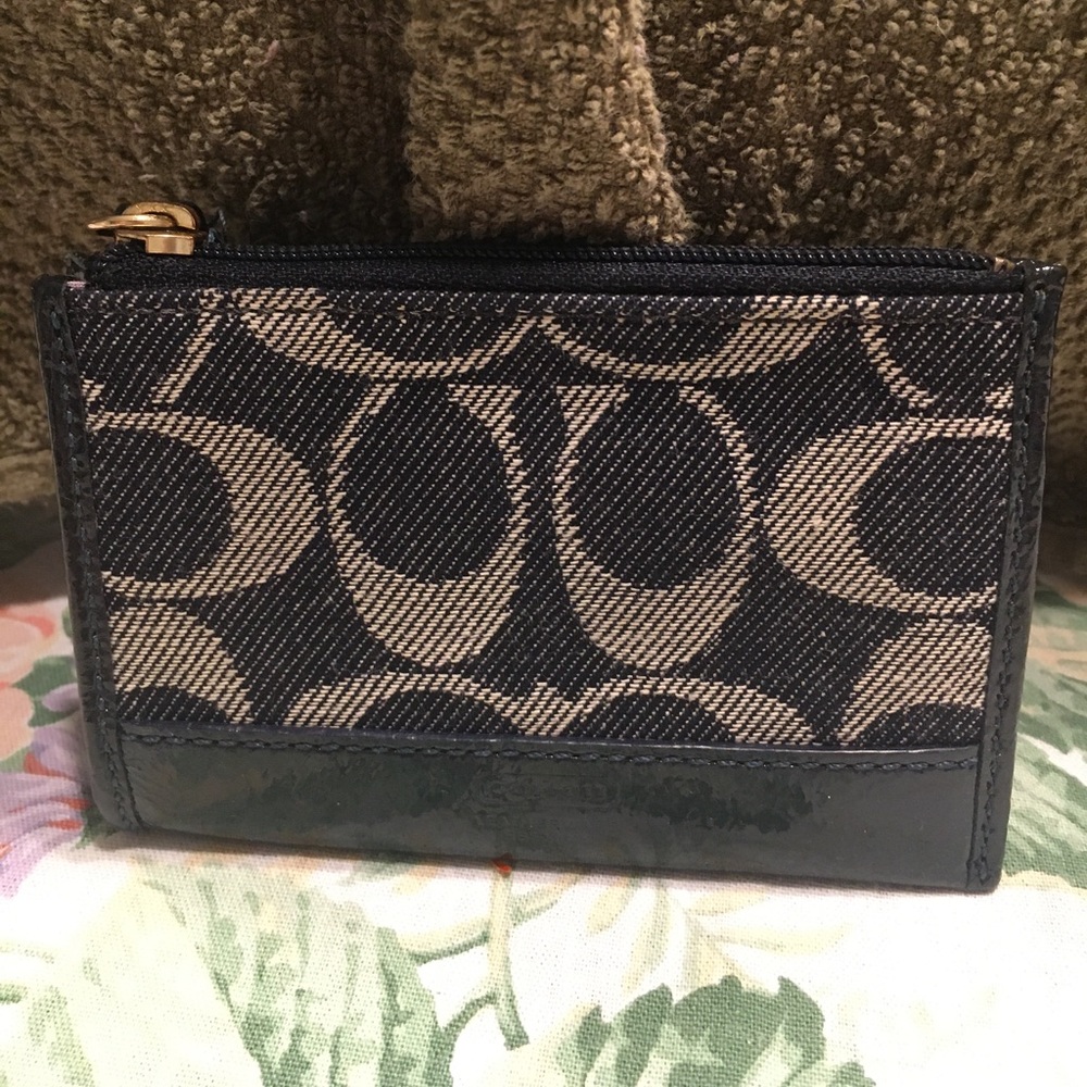 Card holder
